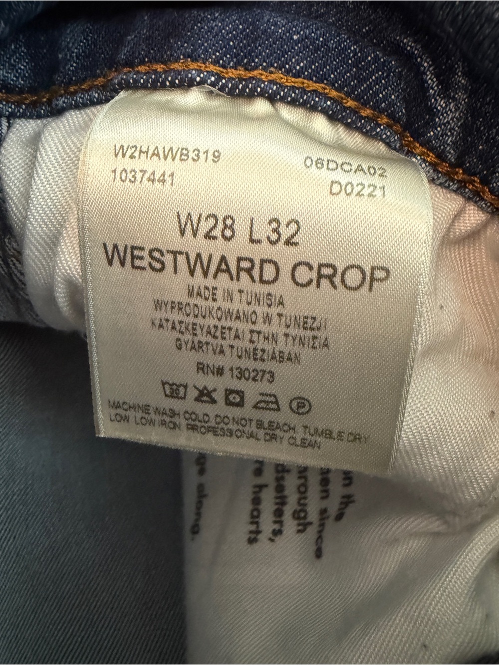 Wrangler Blue Ankle Crop Jeans - Picture 8 of 8